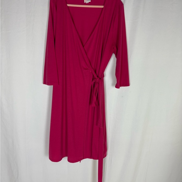 LuLaRoe Fuchsia Long Sleeve Michelle Wrap Dress - Picture 3 of 8